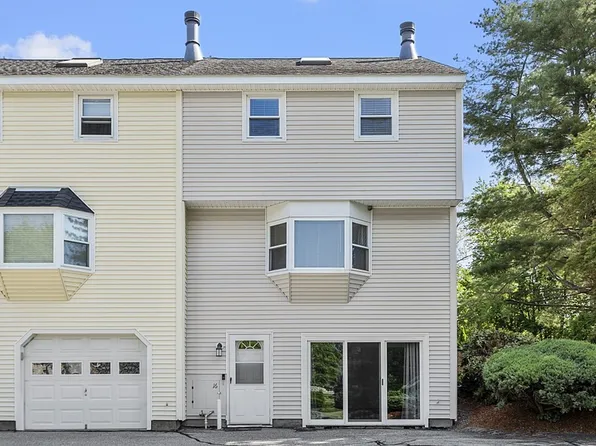 42 Frederick St APT 16, Dracut, MA 01826