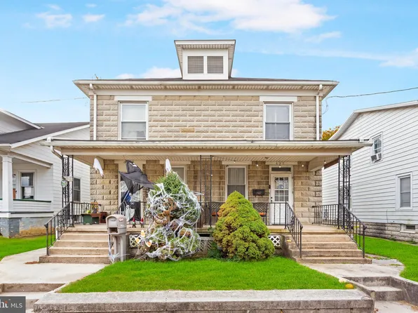 625 York St #1/2, Hanover, PA 17331