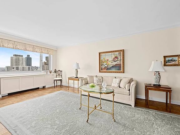 3rd image of 301 E 78th St APT 16G
