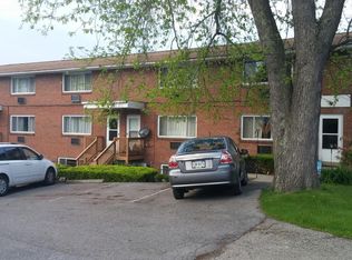 918 Zimmer Ln, McKeesport, PA