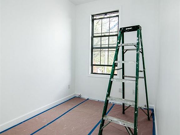 1327_Greene_Avenue__2-2