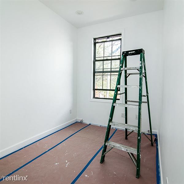 1327_Greene_Avenue__2-2