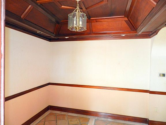 3rd image of 356 S Coconut Palm Blvd
