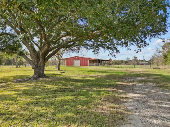2720 County Road 159, Alvin, TX 77511