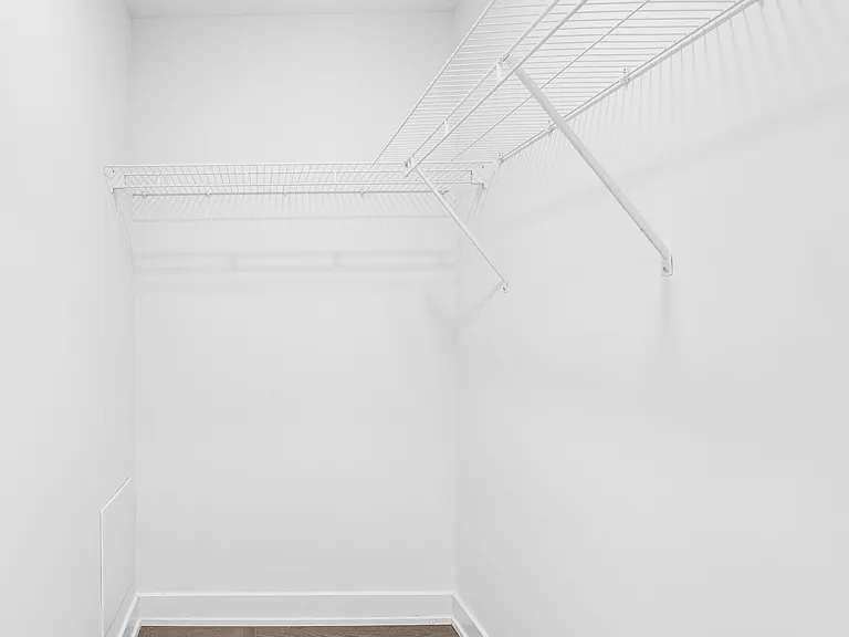 560 Rideau St #413 — Photo 14