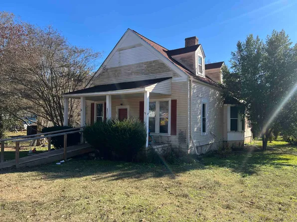 1210 Nashville Ave, Sheffield, AL 35660