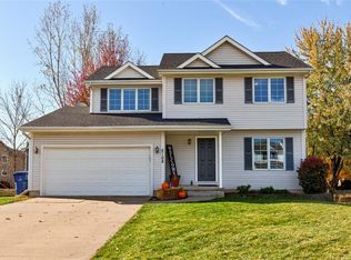 5108 68th St, Urbandale, IA 50322