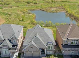 19 Robarts Dr, Hamilton, ON L9K 0H5