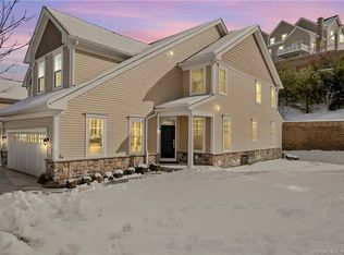 72 Winding Ridge Way #72, Danbury, CT 06810
