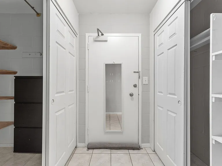 1415 Victoria St #406 — Photo 14