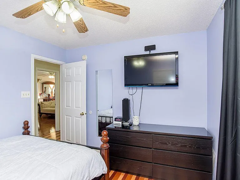 14726 Fawn Hollow Ln — Photo 16