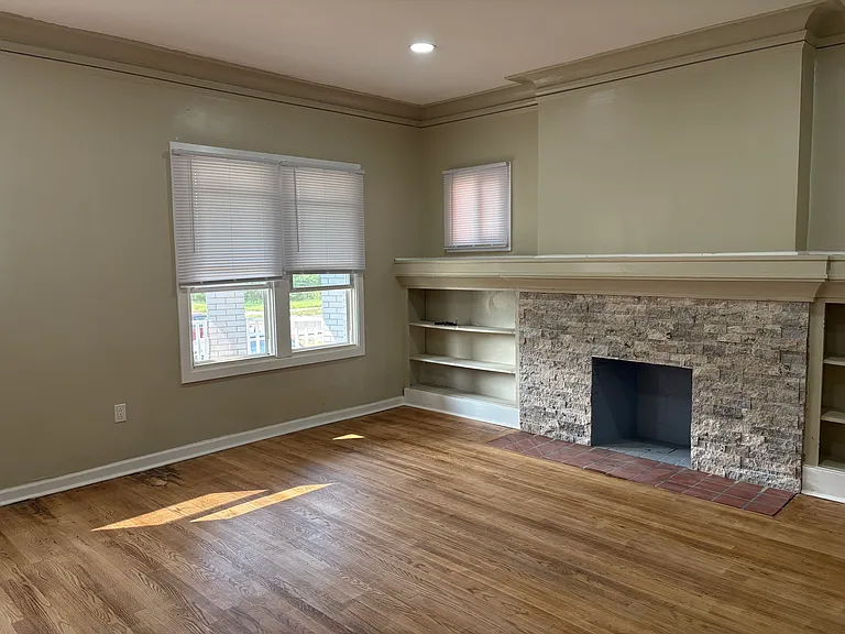 2536 Calvert St #2 — Photo 14