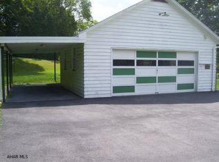 1968 Raystown Rd, Everett, PA 15537