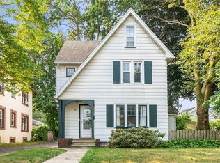 297 Spencer Rd, Rochester, NY 14609