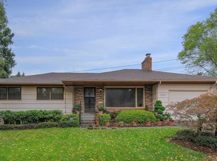 10429 SE Lincoln Ct, Portland, OR 97216