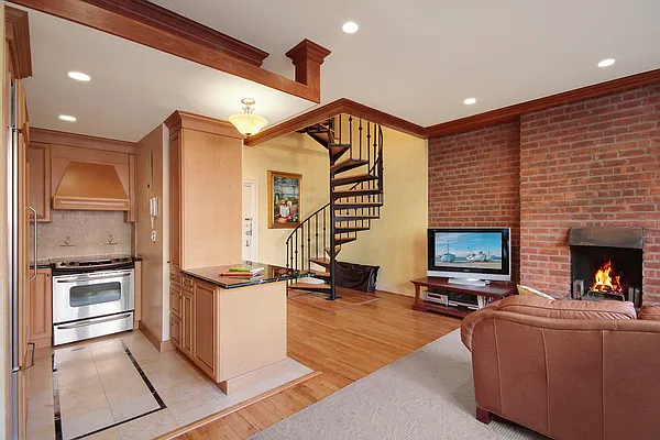 Sold by Corcoran | media 2