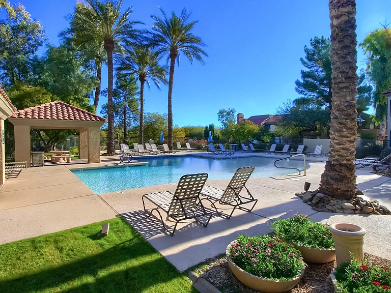 4925 E Desert Cove Ave #354 — Photo 31