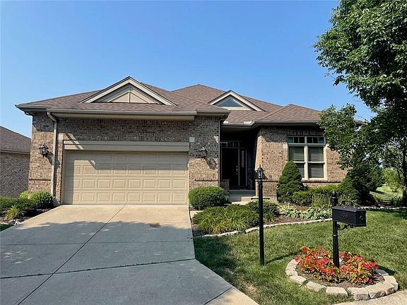 2nd image of 957 Eagle Run Dr