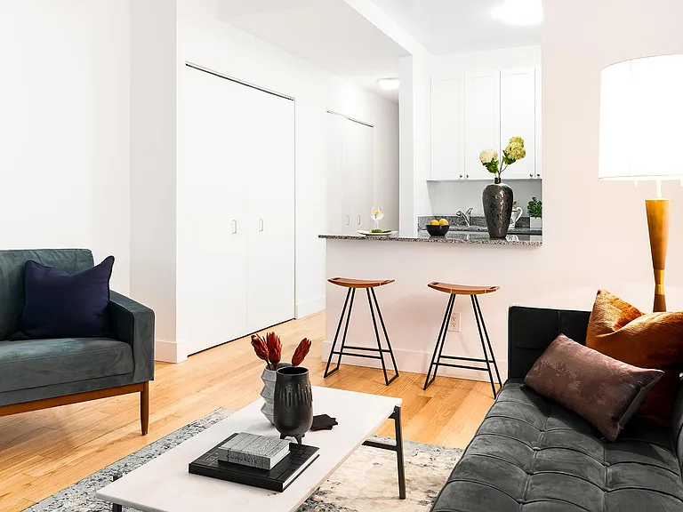 45 Wall St #1401 — Photo 12