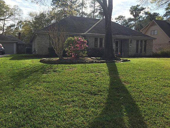 Established mature landscaping.