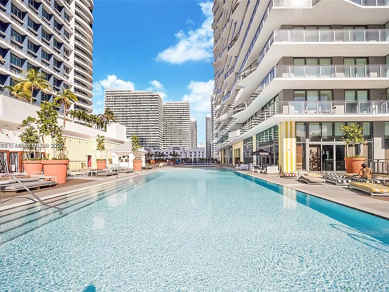 1300 S Miami Ave #2208 — Photo 37