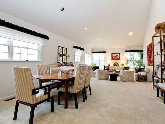 3rd image of 59 Brook Hills Cir #59
