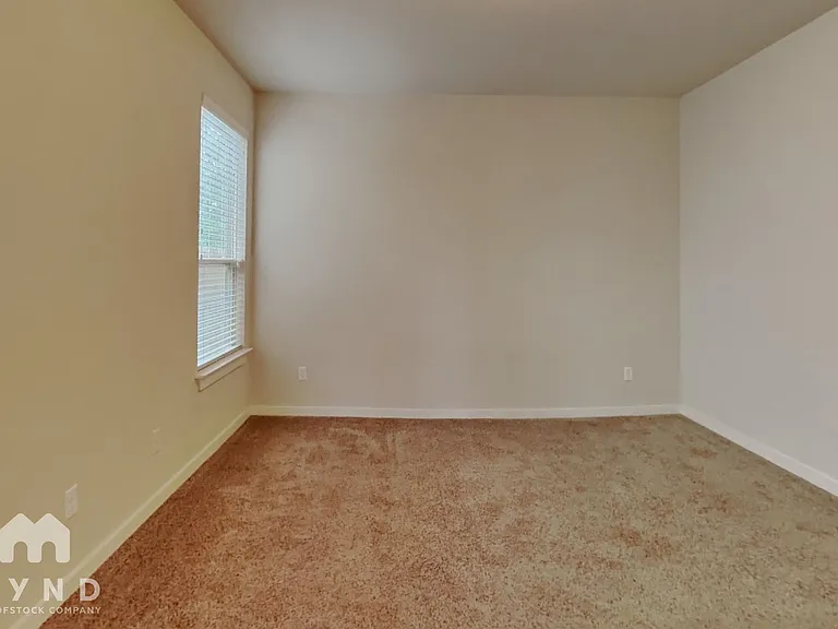 16304 Travesia Way — Photo 8