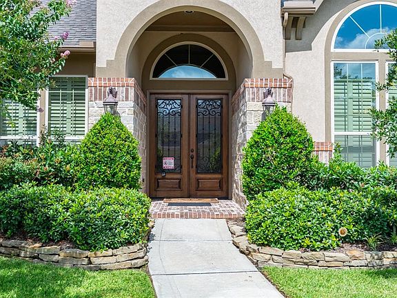 Beautiful Entry.