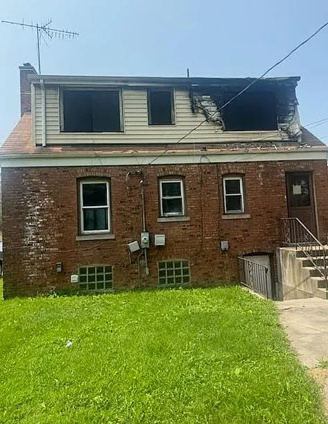 14139 Manor Ave photo 1