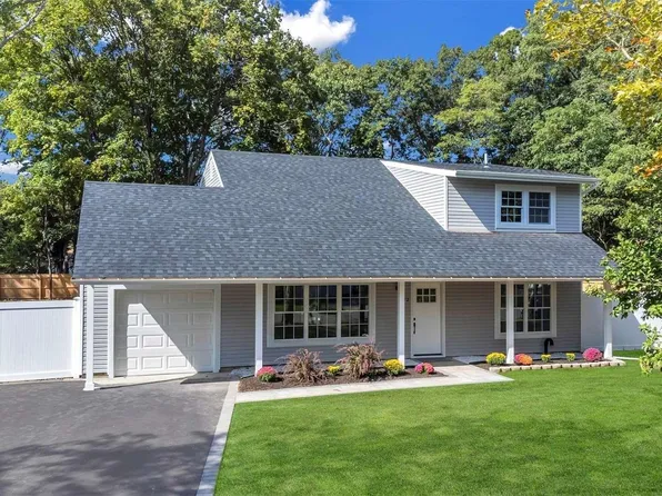 72 Patricia Lane, South Setauket, NY 11720