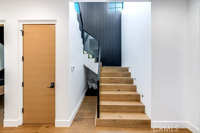 5150 Beeman Ave — Photo 21