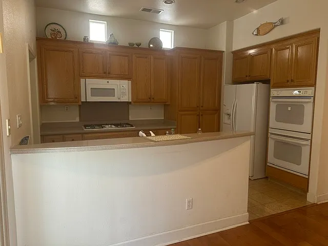 3186 Amaro Ln — Photo 5