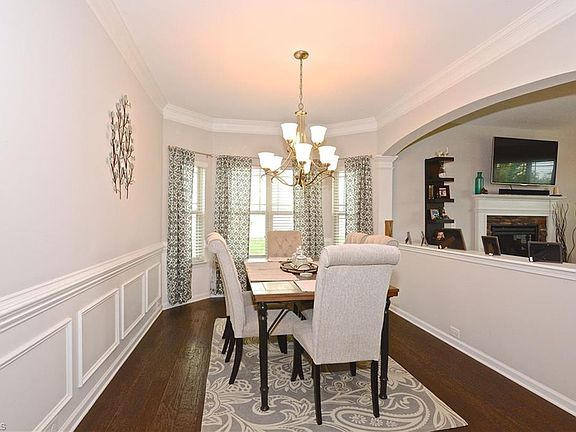 4th image of 303 Cape Fear Way