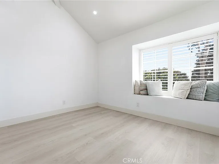 810 Wesleyan Bay #36 — Photo 18