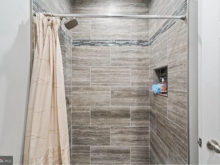 3028 Landing Eagle Ct — Photo 21