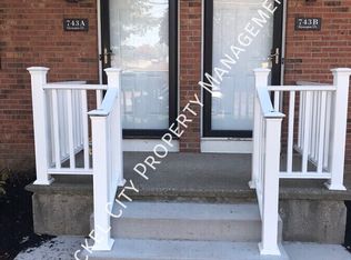 743 Remington Dr, North Tonawanda, NY