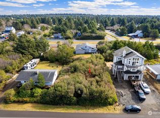 286 Sand Dune Ave SW, Ocean Shores, WA 98569