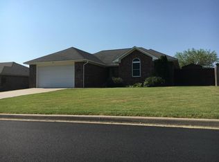 126 Ashbrook Ln, Russellville, AR 72802