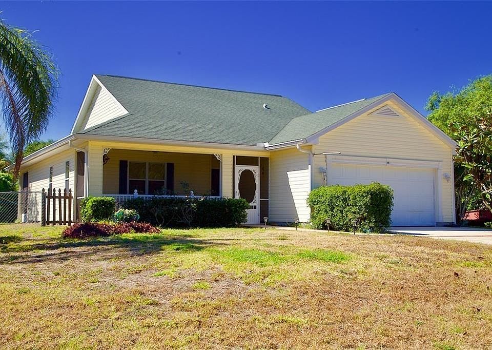 1st image of 721 17th Ln SW