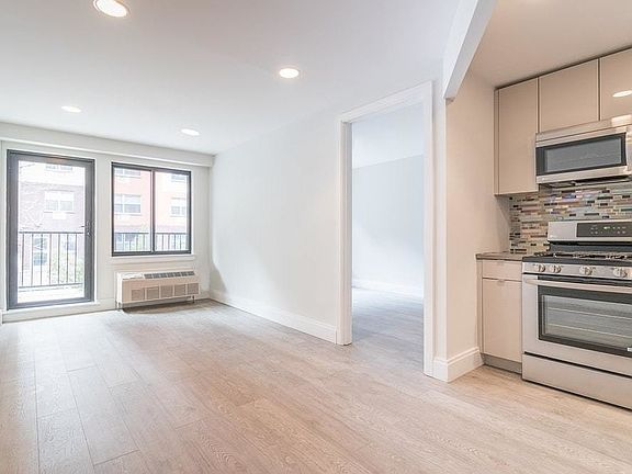 2nd image of 238 E 106th St APT 7BB