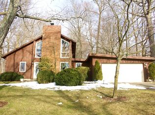 15476 Old Mansfield Rd, Fredericktown, OH 43019