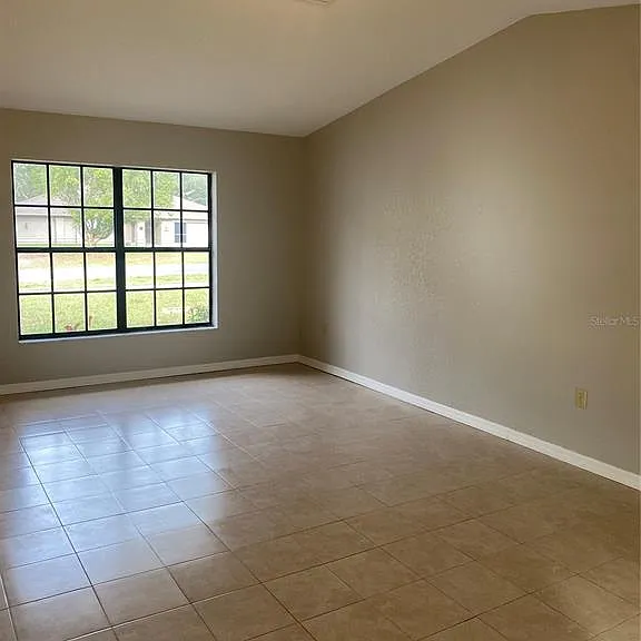 2459 Landover Blvd — Photo 4