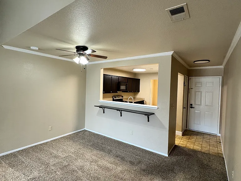 2400 Eilers Ln #1408 — Photo 6