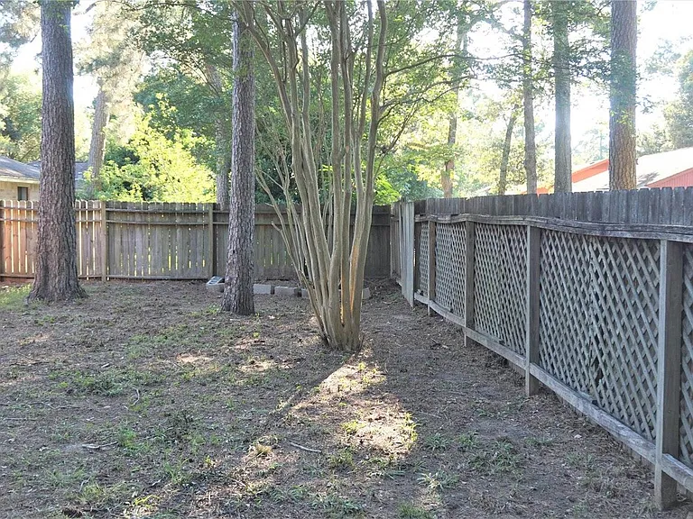 2727 Tinechester Dr — Photo 31