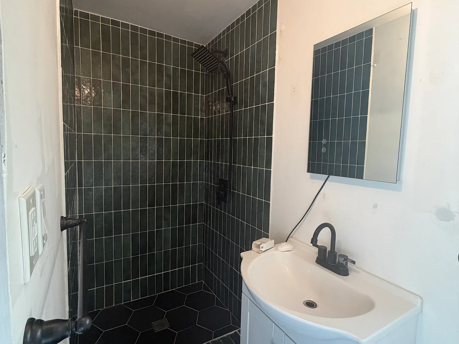 Studio, 227 sqft, $1,600 — Photo 2