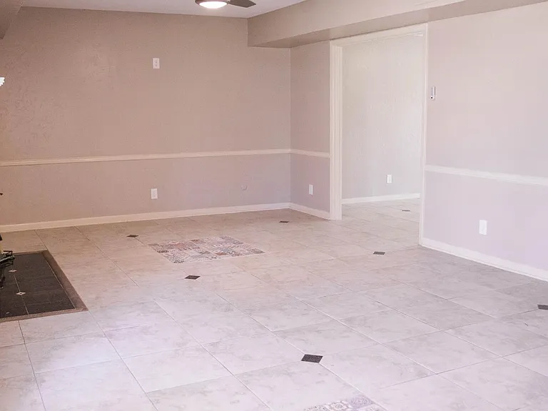 301 Santa Clara St — Photo 11