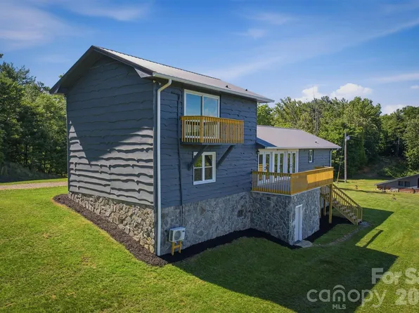 822 Windy Mountain Rd, Deep Gap, NC 28618
