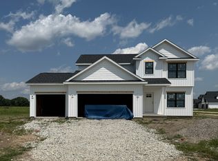 1810 Garner, Mahomet, IL 61853