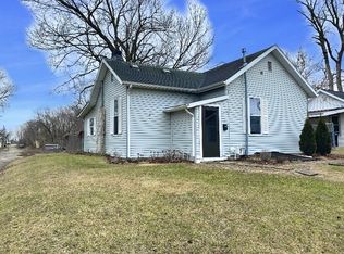 755 W Market St, Warsaw, IN 46580