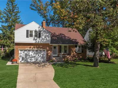 26818 Wolf Rd, Bay Village, OH, 44140